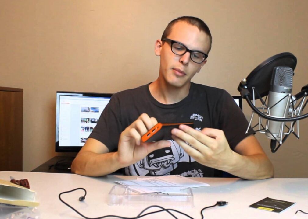 #16. Bad Unboxing
